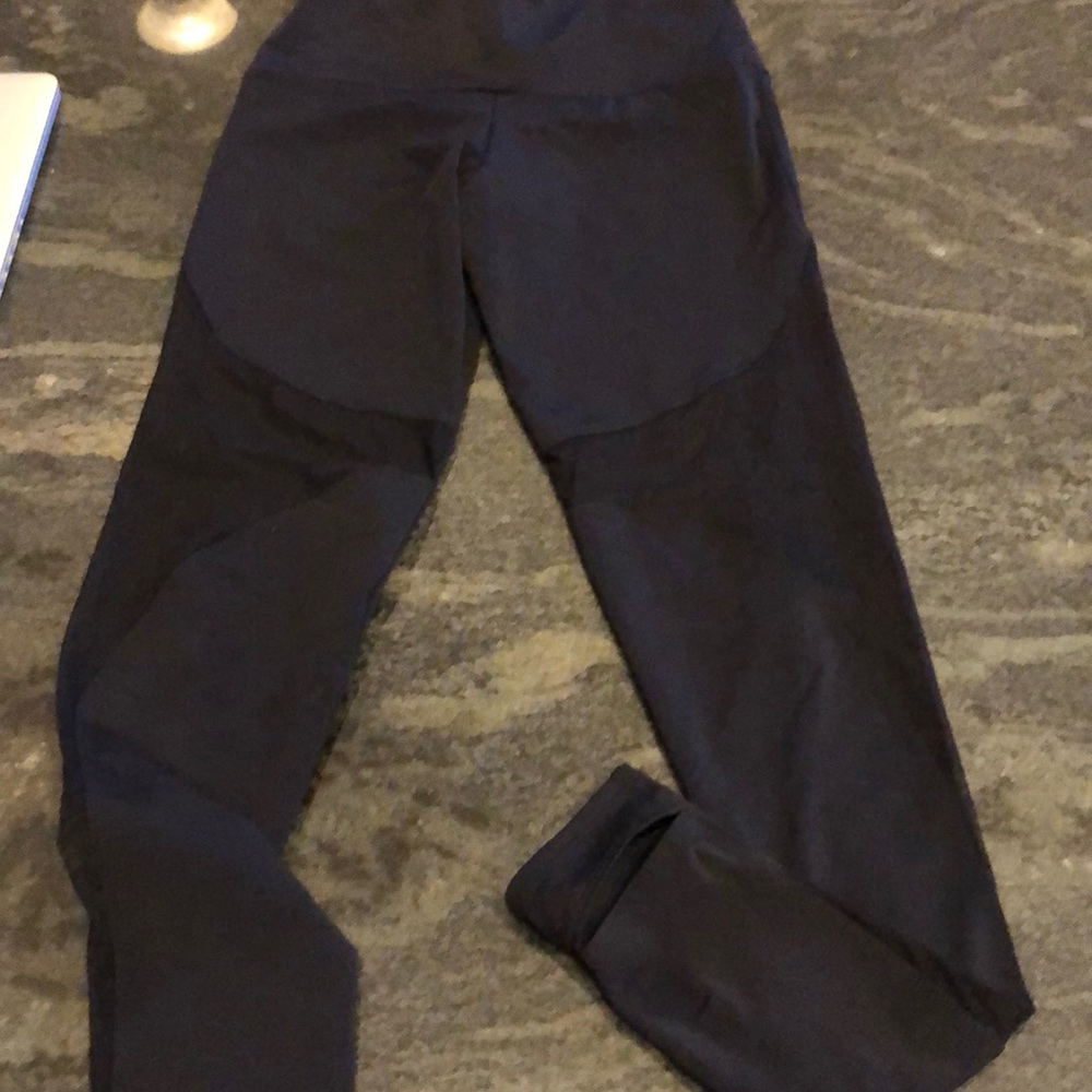 Onzie black mesh stirrup leggings